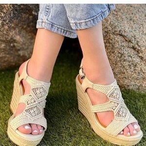 Copper Key Cream Woven Espadrilles - NEVER WORN